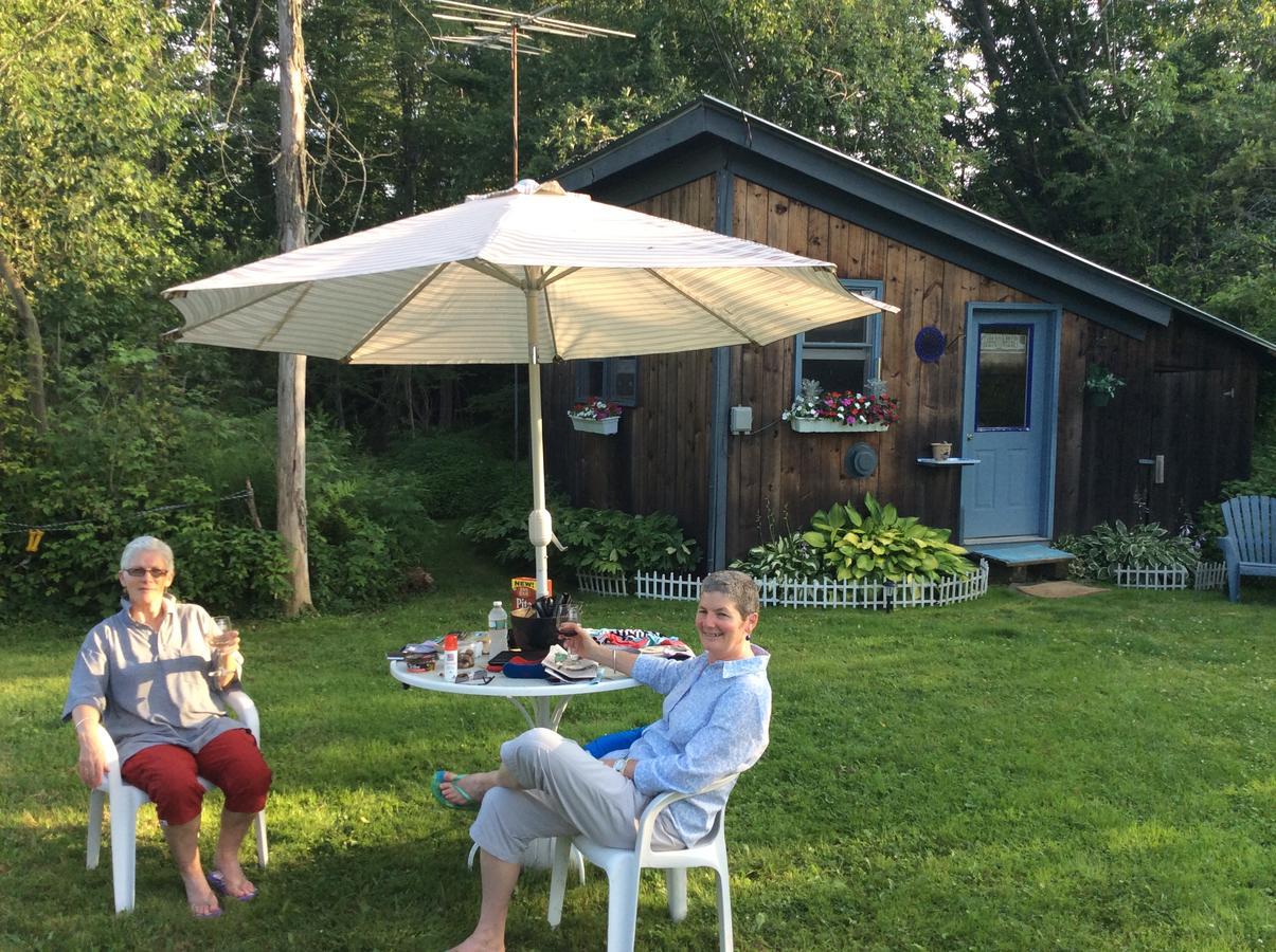 Lincoln Firefly Bed & Breakfast מראה חיצוני תמונה